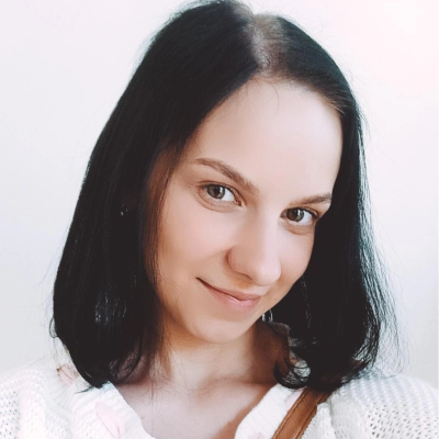 Angelika V.